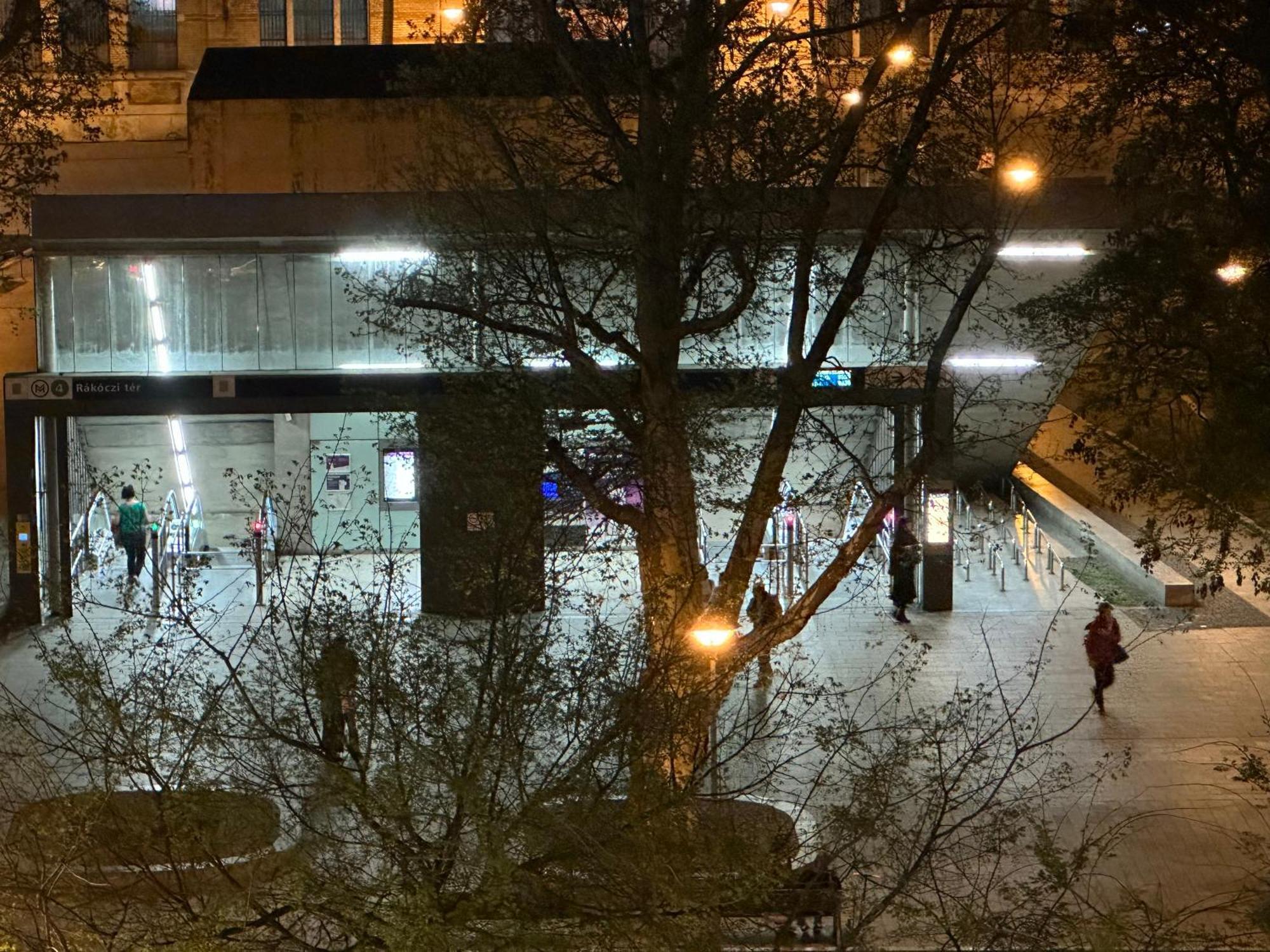Saffron Apartment City Center Panorama Balcony Будапеща Екстериор снимка